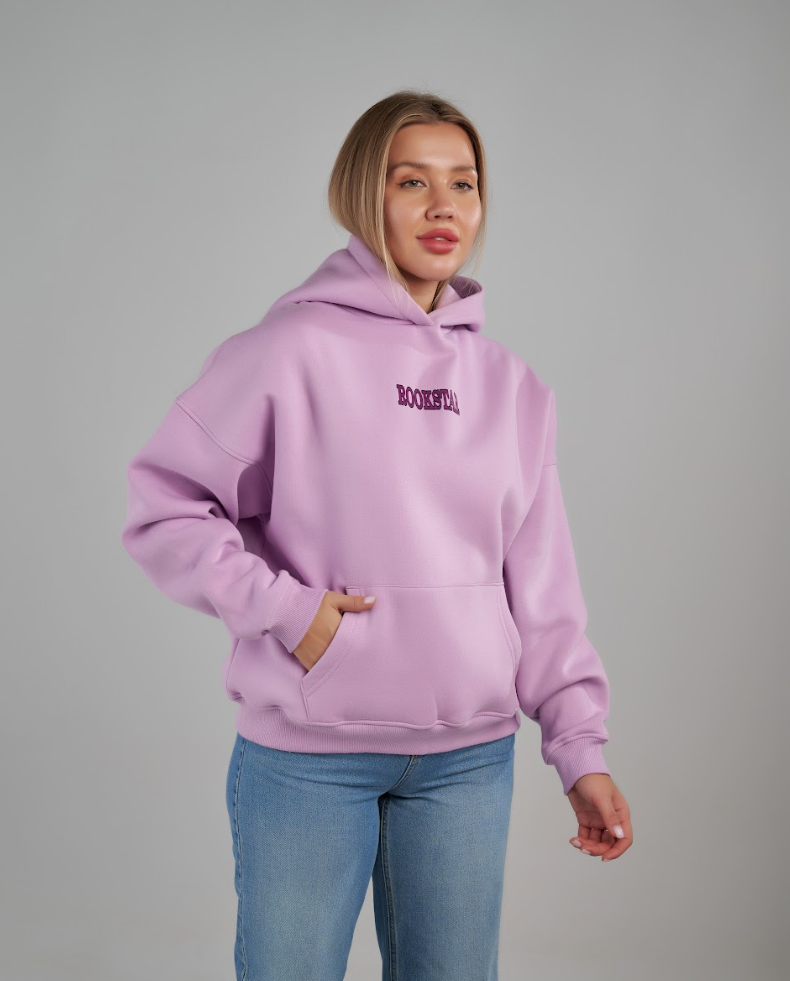 Rookstar’ vibes in soft lavender.