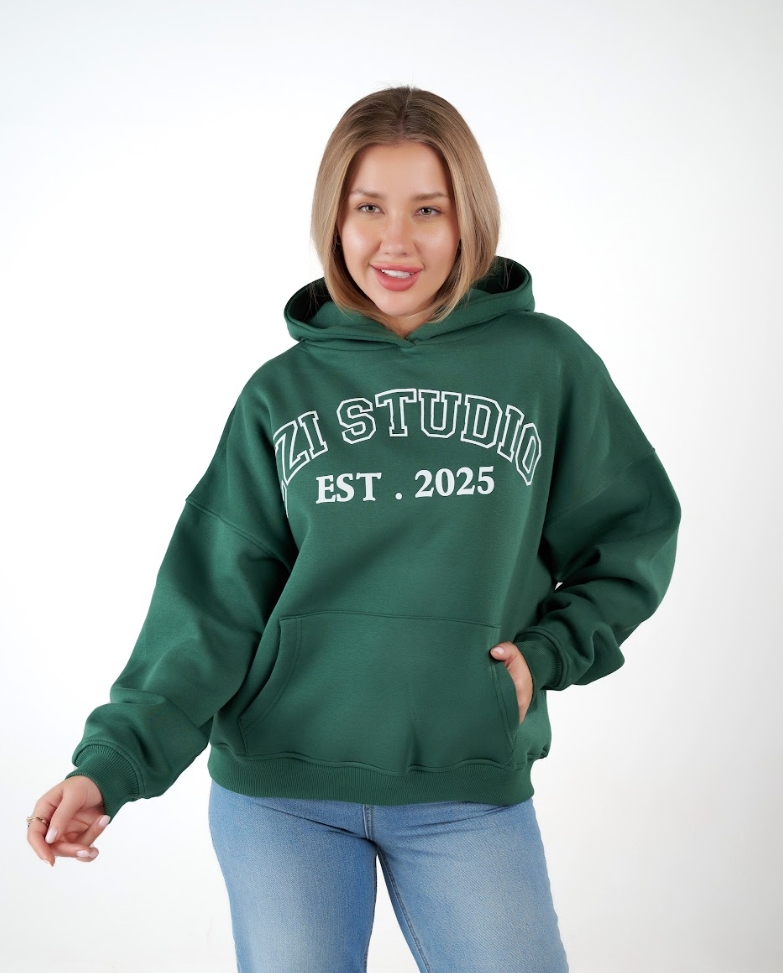 Your Ezi Studio staple — in green